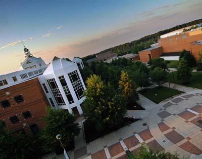 Photo of the George Mason University Fairfax Campus